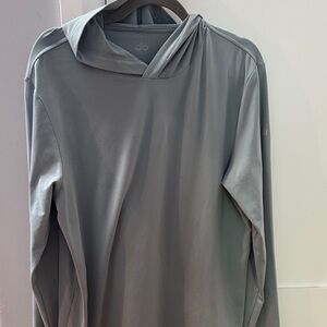 Men’s ALO Yoga Conquer Reform Long sleeve with hood, limestone grey